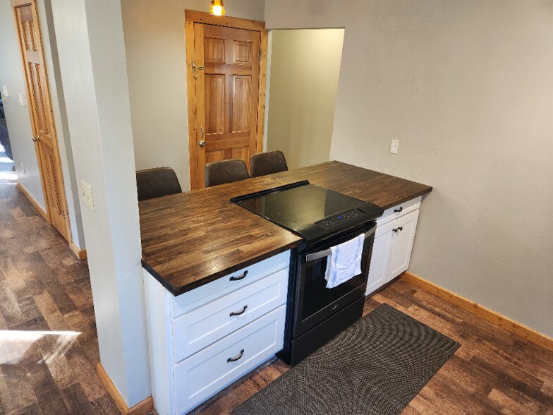 Building Photo - 4603 Co Rd 1