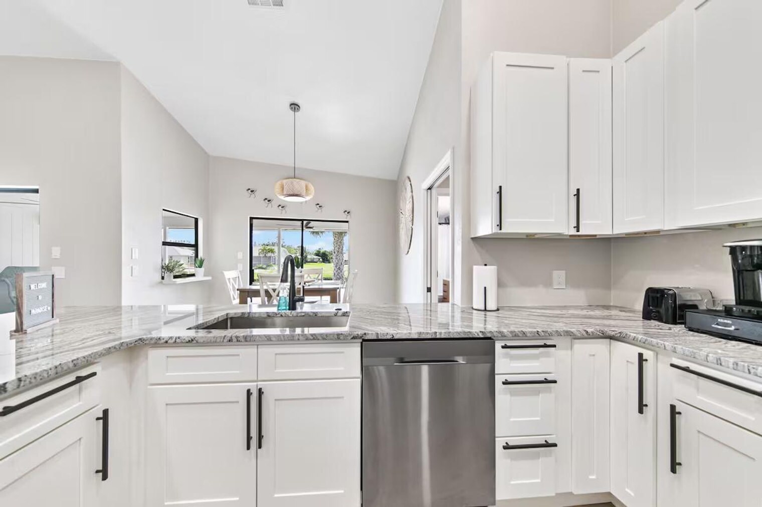 Building Photo - 27 Bunker Terrace