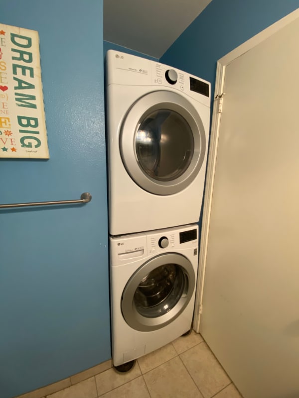 Building Photo - 95-833-833 Wikao St