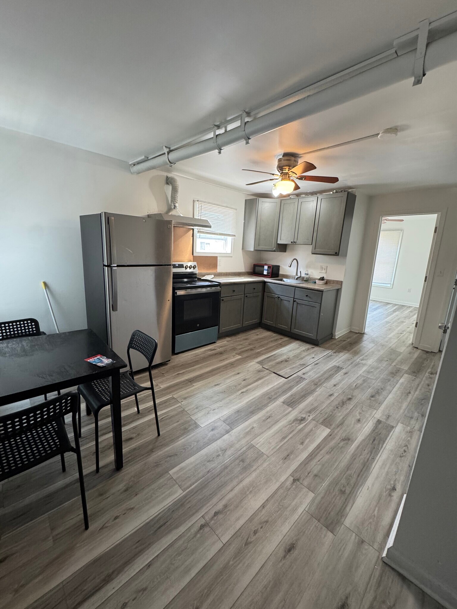 Building Photo - 93 Winchester Ave