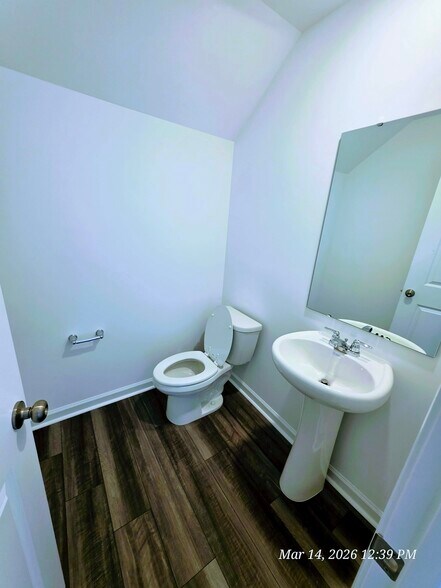 Building Photo - 65 Blossom Field Way