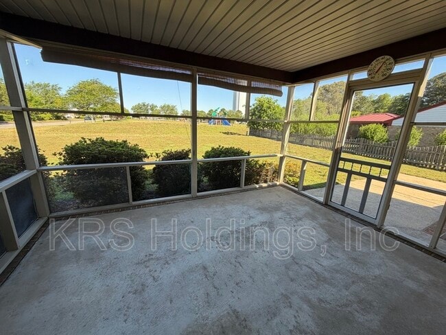 Building Photo - 917 Timber Creek Pl
