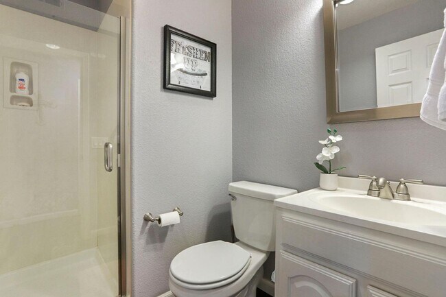 Building Photo - 1342 Windsong Dr