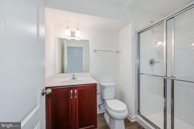 Building Photo - 192 Ludgate Mnr