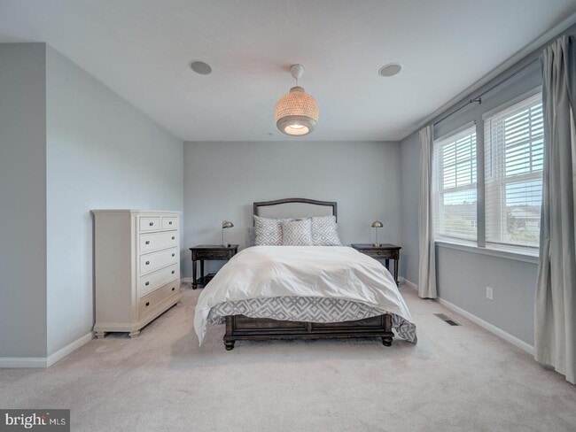 Building Photo - 2805 Medstead Ln