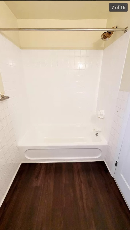 Building Photo - 1306 Bowen St