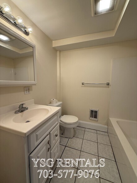 Building Photo - 8 Alleghany St