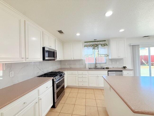 Building Photo - Move-In Ready 4-Bedroom Home on a Corner Lot | Lompoc CA