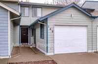 Building Photo - 149 NE Powderhorn Dr