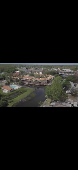 Building Photo - 2587 Cyprus Dr