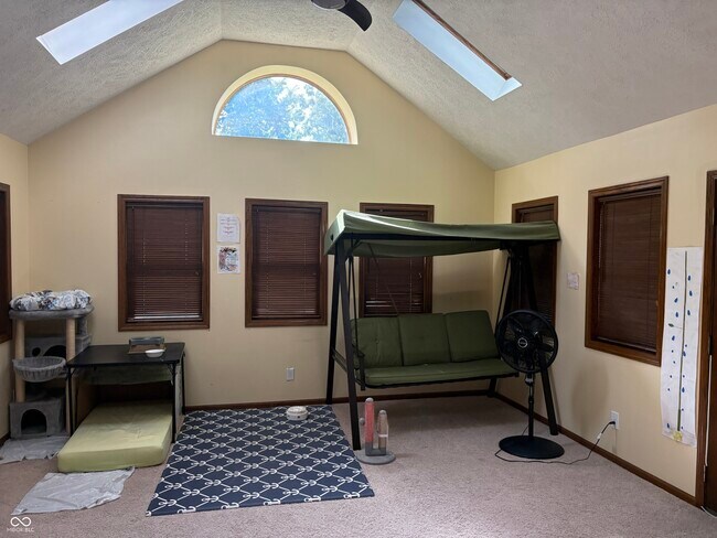 Building Photo - 11102 Outrigger Ct