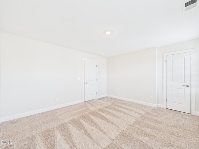 Building Photo - 110 Symmetry Lp