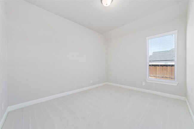 Building Photo - 28213 Briarwood Pass