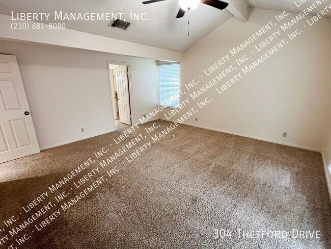 Building Photo - 304 Thetford Dr