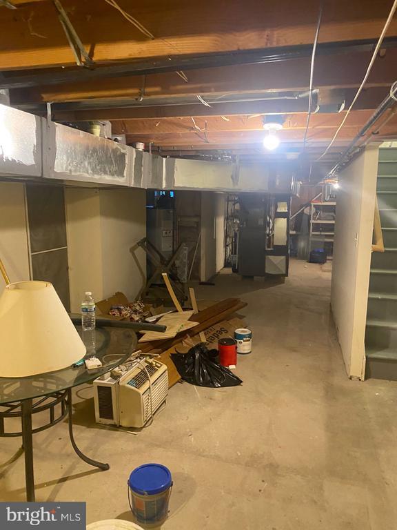 Building Photo - 607 Berkley St