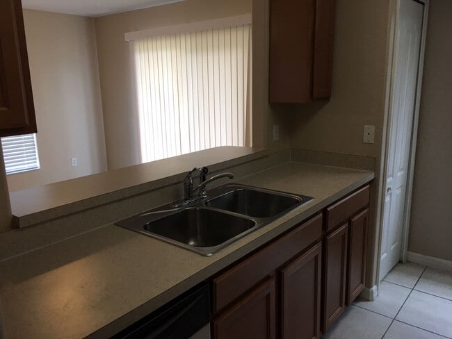 Building Photo - 5389 Quarry Rock Rd