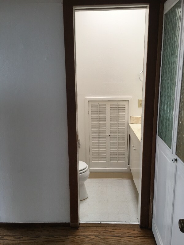 Building Photo - 2381 Paradise Dr