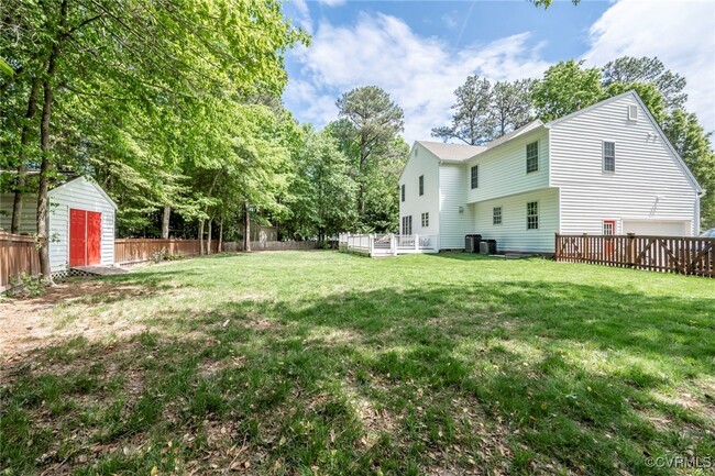 Building Photo - 11107 Manor View Dr