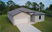 Building Photo - 8007 Vega Ct