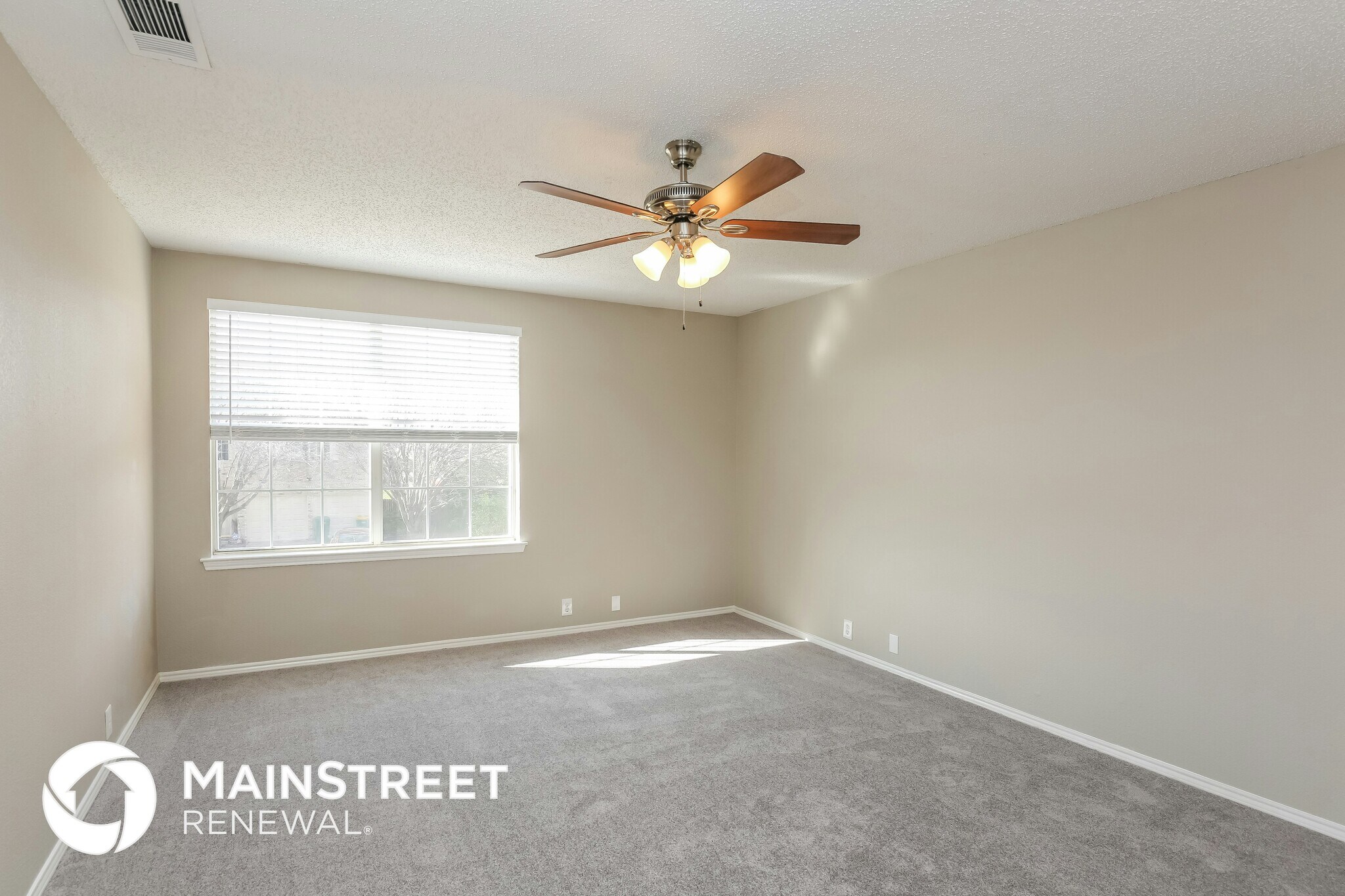 Building Photo - 1520 Clemson Dr