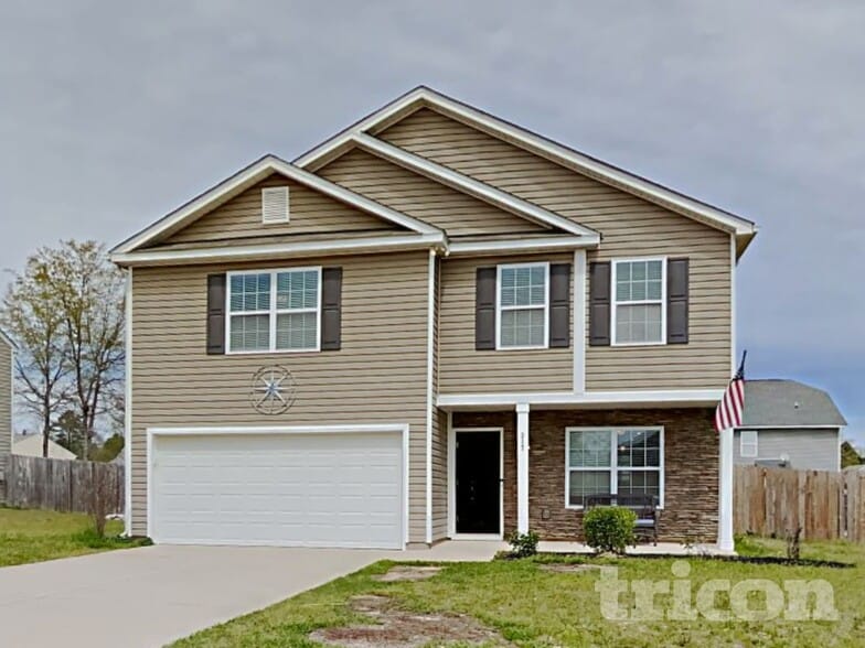 Building Photo - 317 Persian Ct