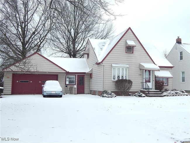 Primary Photo - 12701 Oakview Blvd