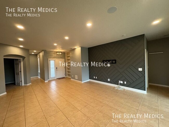 Building Photo - 149 Perfect Dr