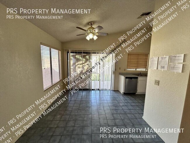 Building Photo - 85 S Crestview St