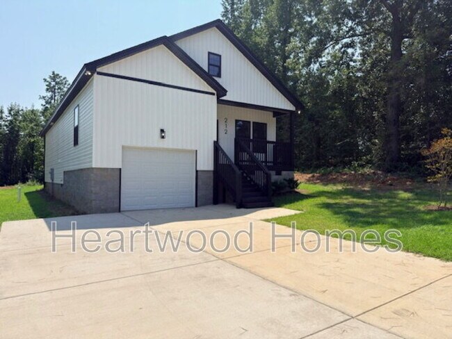Building Photo - 212 Lincolnshire Blvd