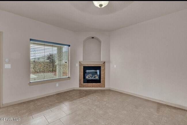 Building Photo - 11714 Dos Palmas Dr