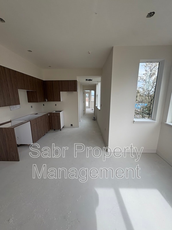 Building Photo - 1520 N Bryant St