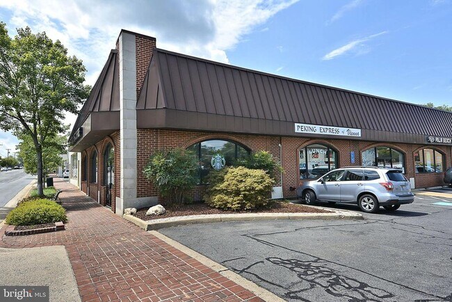 Building Photo - 2931 Deer Hollow Way