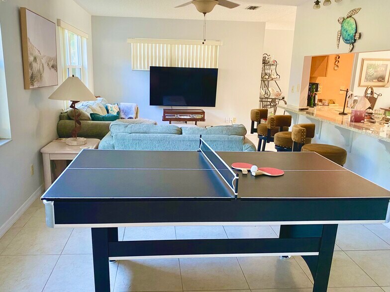 Building Photo - 4439 Black Fox Dr