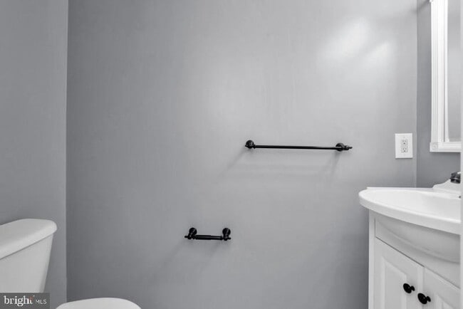 Building Photo - 1065 Cedar Ridge Ct