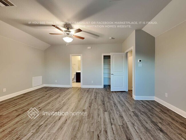 Building Photo - 2933 Open Range Dr