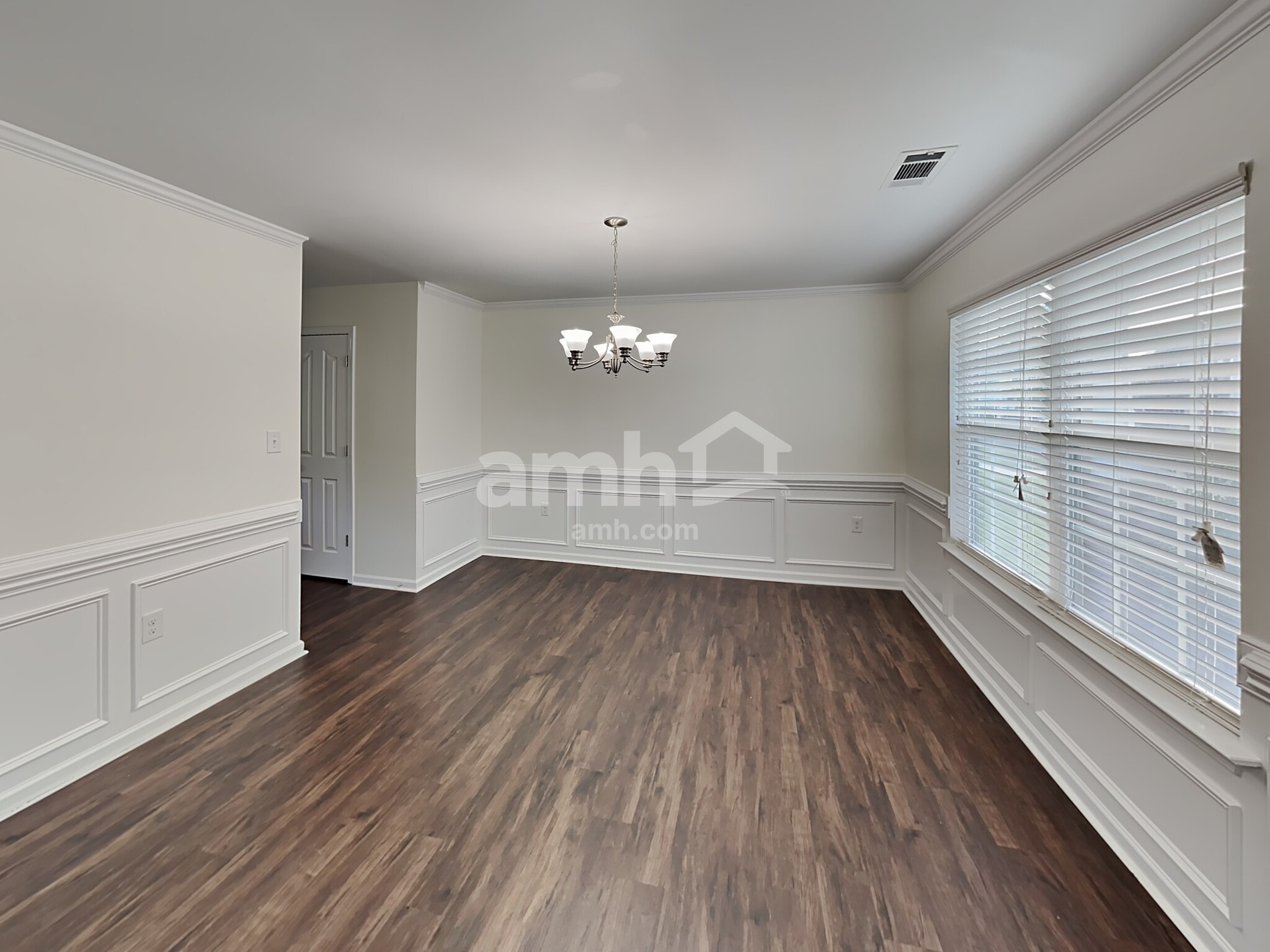 Building Photo - 12814 Settlers Trail Ct