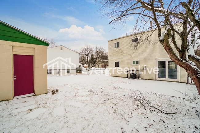 Building Photo - 2892 Gentry Ln