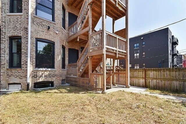 Building Photo - 6520 S Minerva Ave