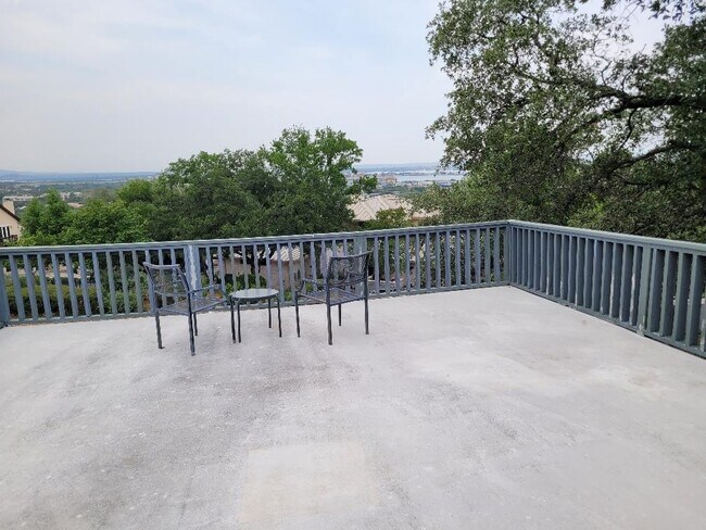 Building Photo - 501 Highlands Blvd