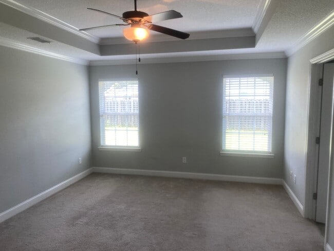 Building Photo - 26 Kinlock Ct