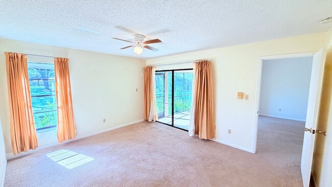 Building Photo - Beautiful 2bed/2ba Town Home in the Amazing Community of Fern Park!