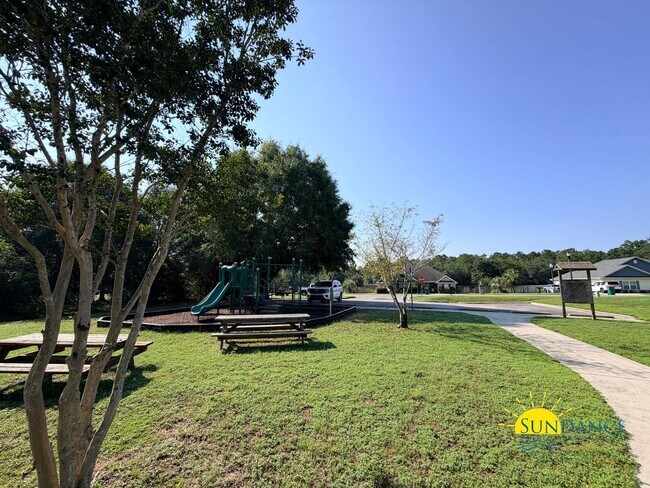 Building Photo - 5722 Marigold Loop