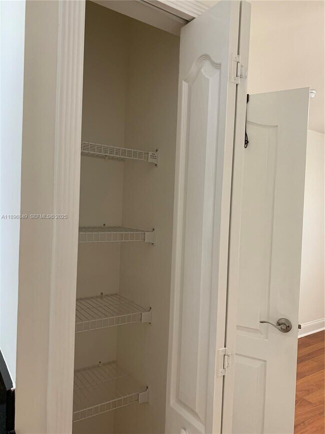 Building Photo - 14179 SW 126th Pl