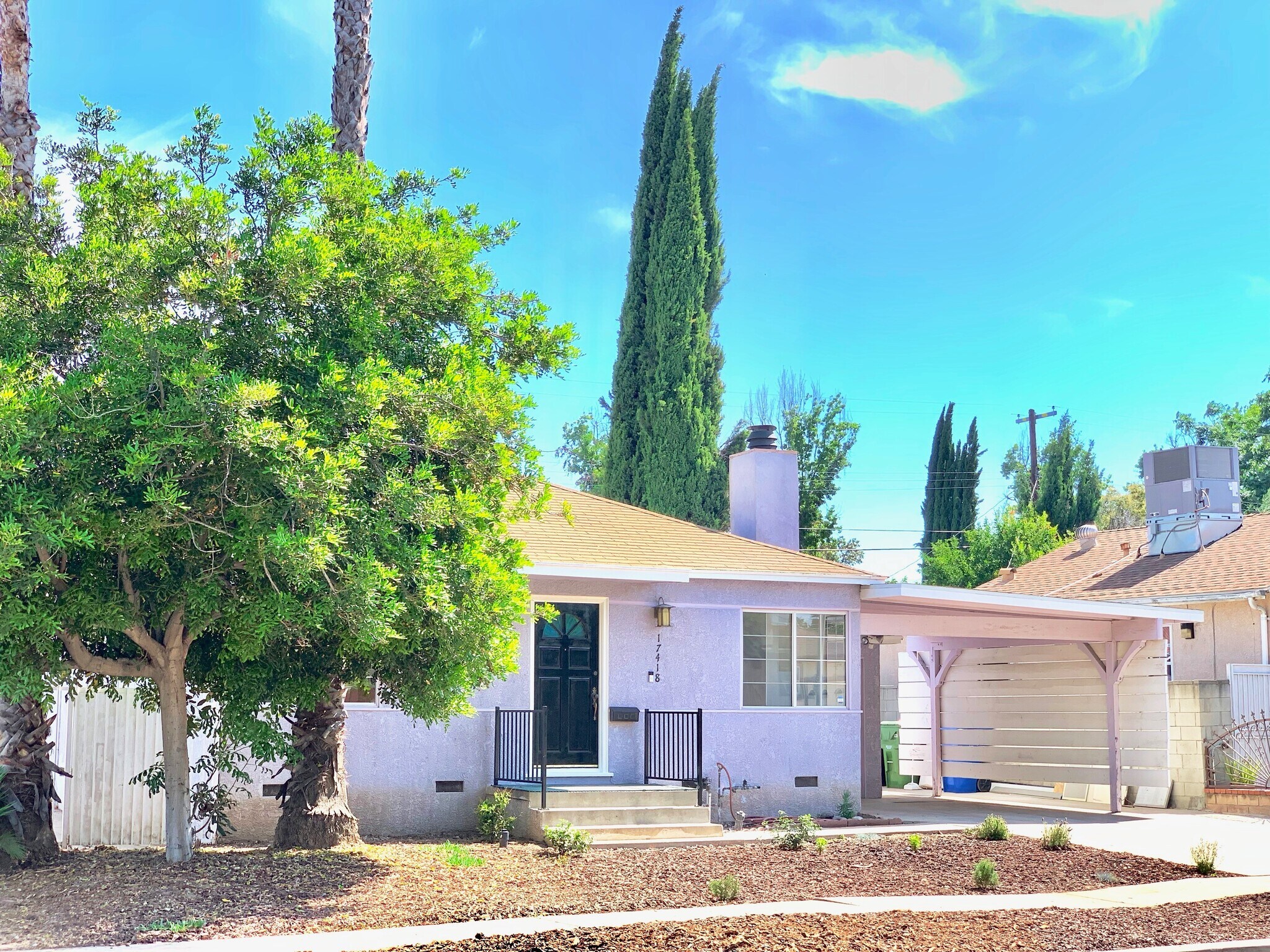 Building Photo - 17418 Califa St