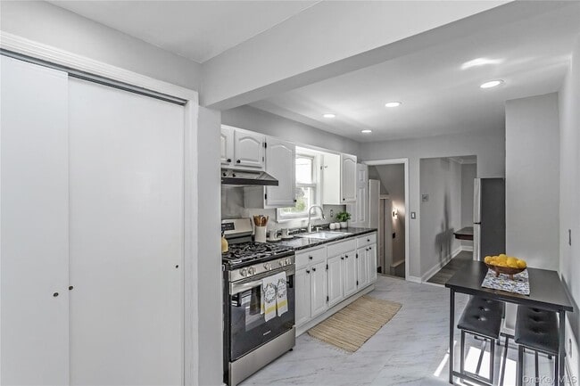 Building Photo - 53 Washington Ave