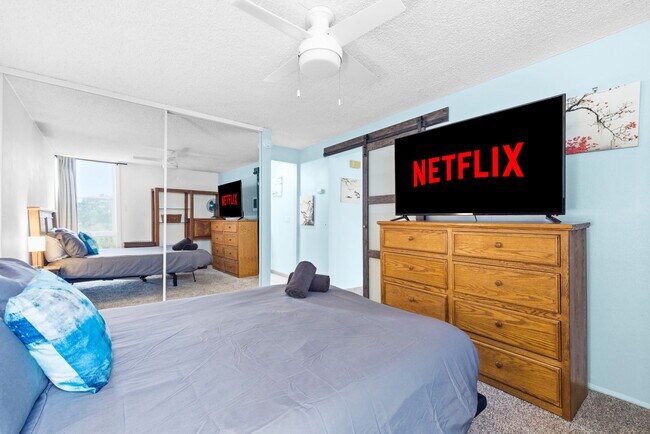 Building Photo - 3050 Rue D’Orleans