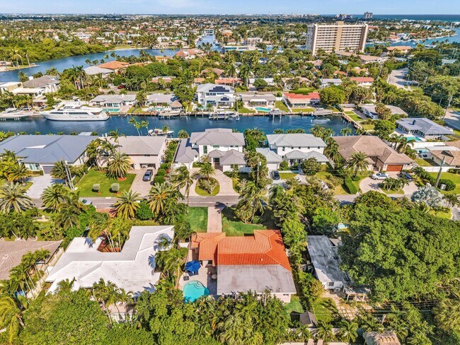 Building Photo - 3204 Beacon St