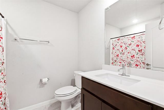 Building Photo - 1136 Country Gln Dr