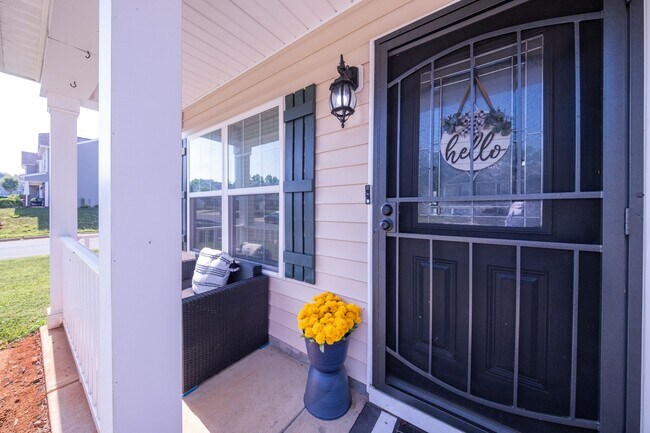 Building Photo - 4 Bedrooms | 2.5 Bathrooms | 2,032 Sq. Ft