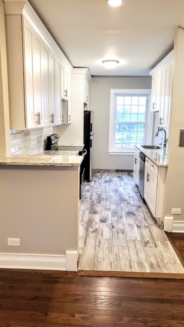 Building Photo - 29 N Brainard Ave